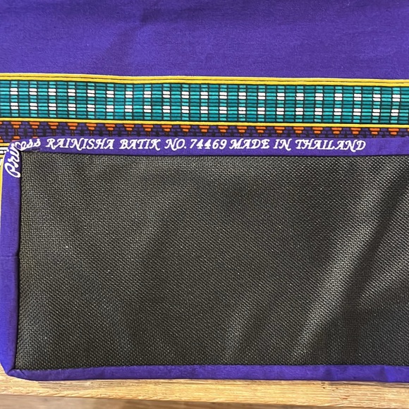 PRINCESS RAINISHA THAI TRADITIONAL BATIK TOTE - Picture 2 of 3